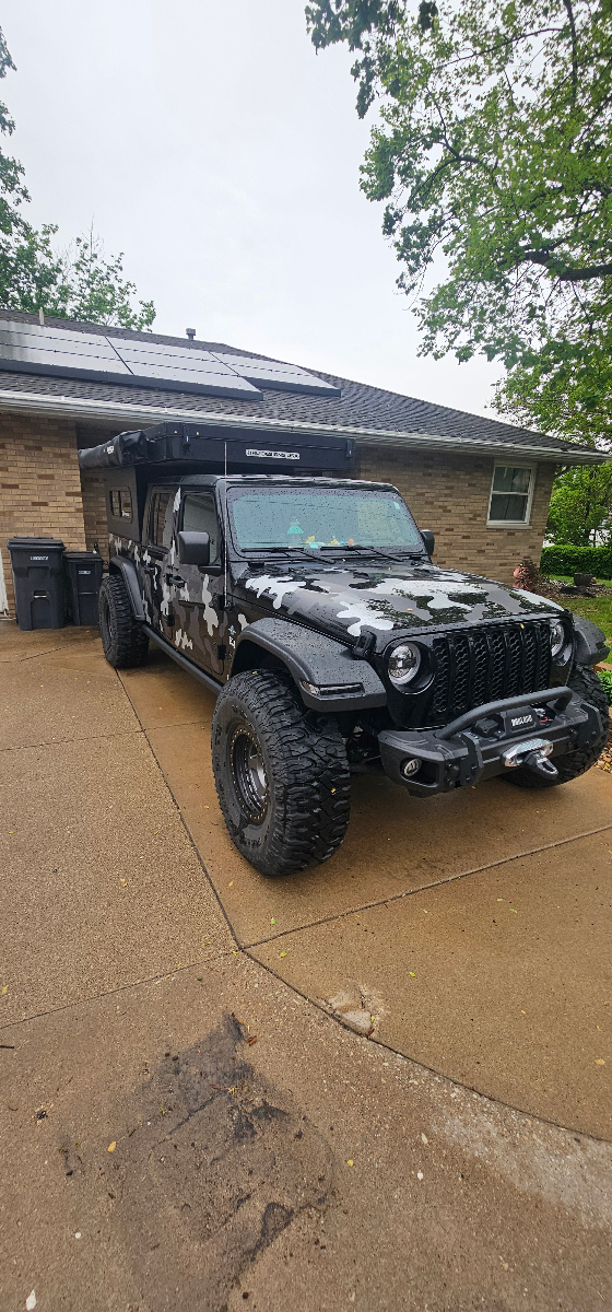 2023 Jeep Gladiator on Combat Offroad parts