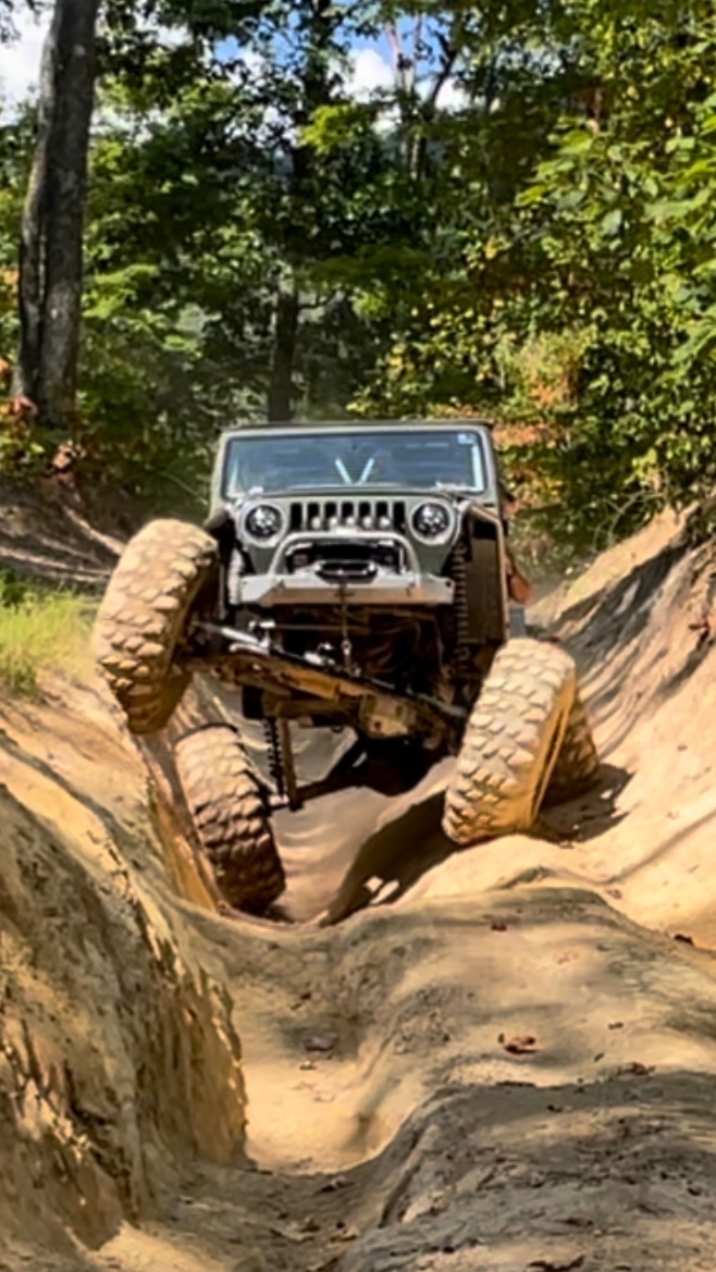 2006 Jeep Wrangler on GenRight parts