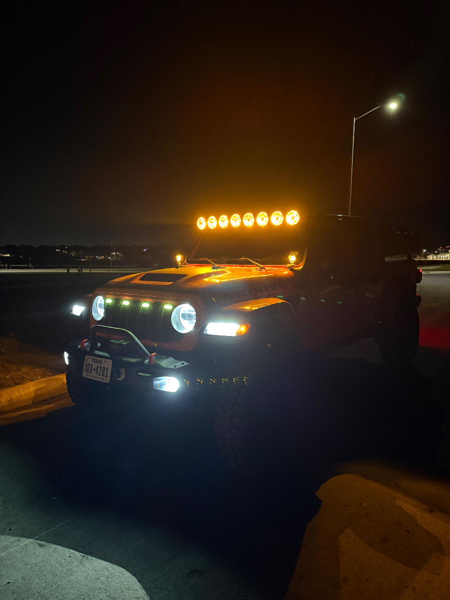 2025 Jeep Gladiator on Factor 55 FlatLink