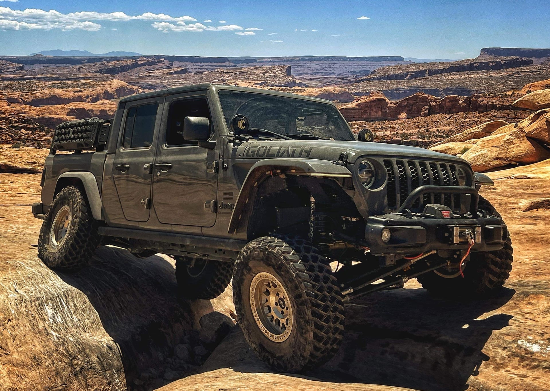 2021 Jeep Gladiator JT on Rebel Offroad parts
