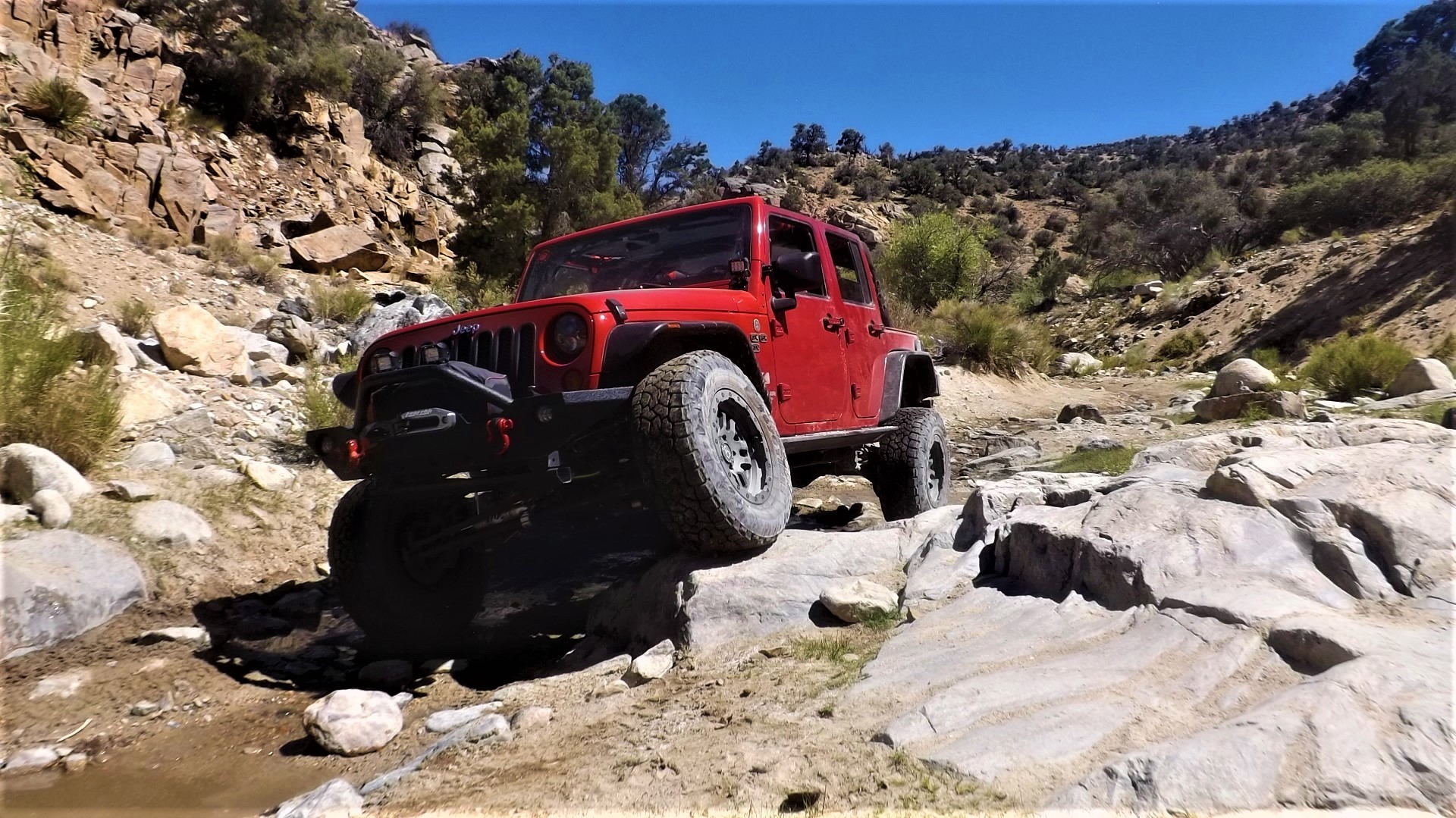 2007 Jeep Wrangler JKU on RockJock Front Antirock Sway Bar Kit