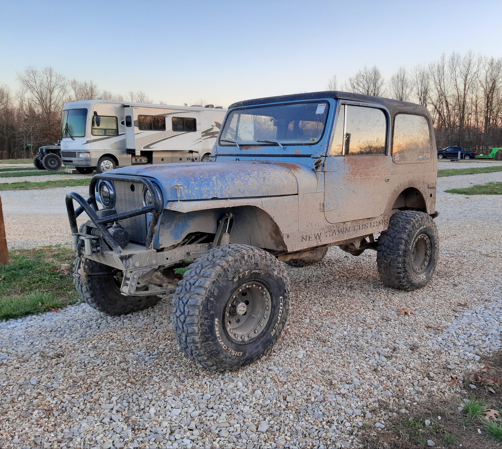 1980 Jeep CJ-7 on Rubicon Express parts