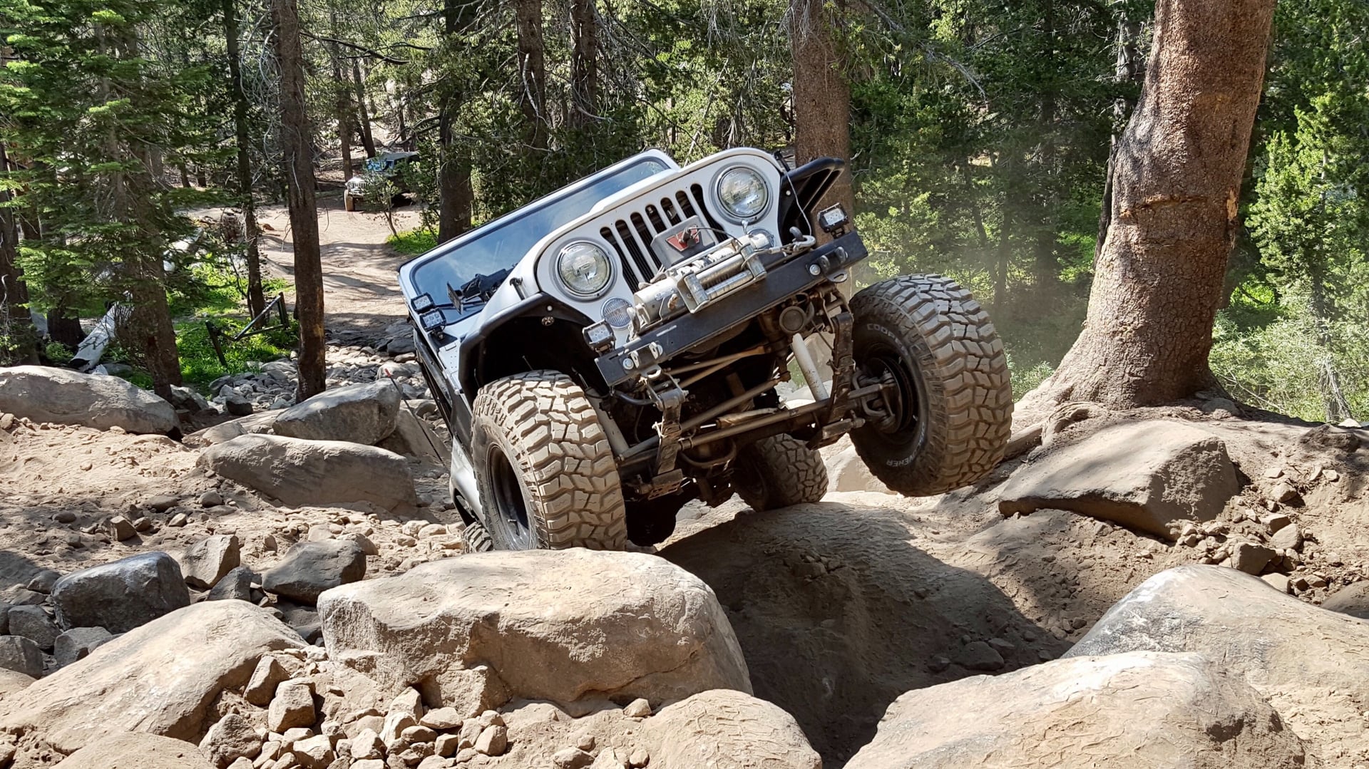 1984 Jeep CJ-7 on M.O.R.E. Offroad parts