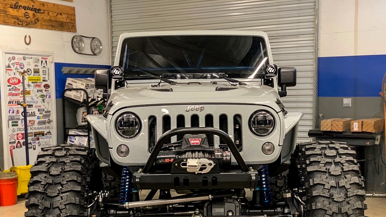 2015 Jeep Wrangler JK on Mickey Thompson Baja Pro XS