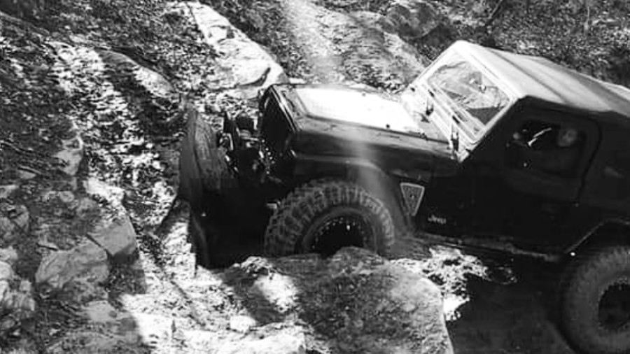 2002 Jeep Wrangler TJ on Crawler Conceptz parts
