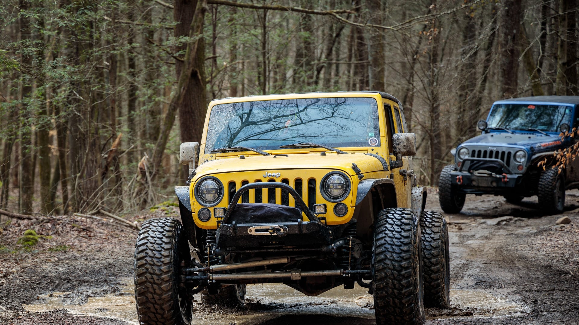 2008 Jeep Wrangler JKU on Motobilt Tomahawk Frame Chop Front Bumper