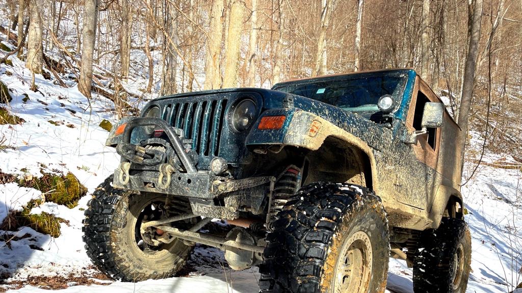 1997 Jeep Wrangler TJ on Iron Rock Offroad parts