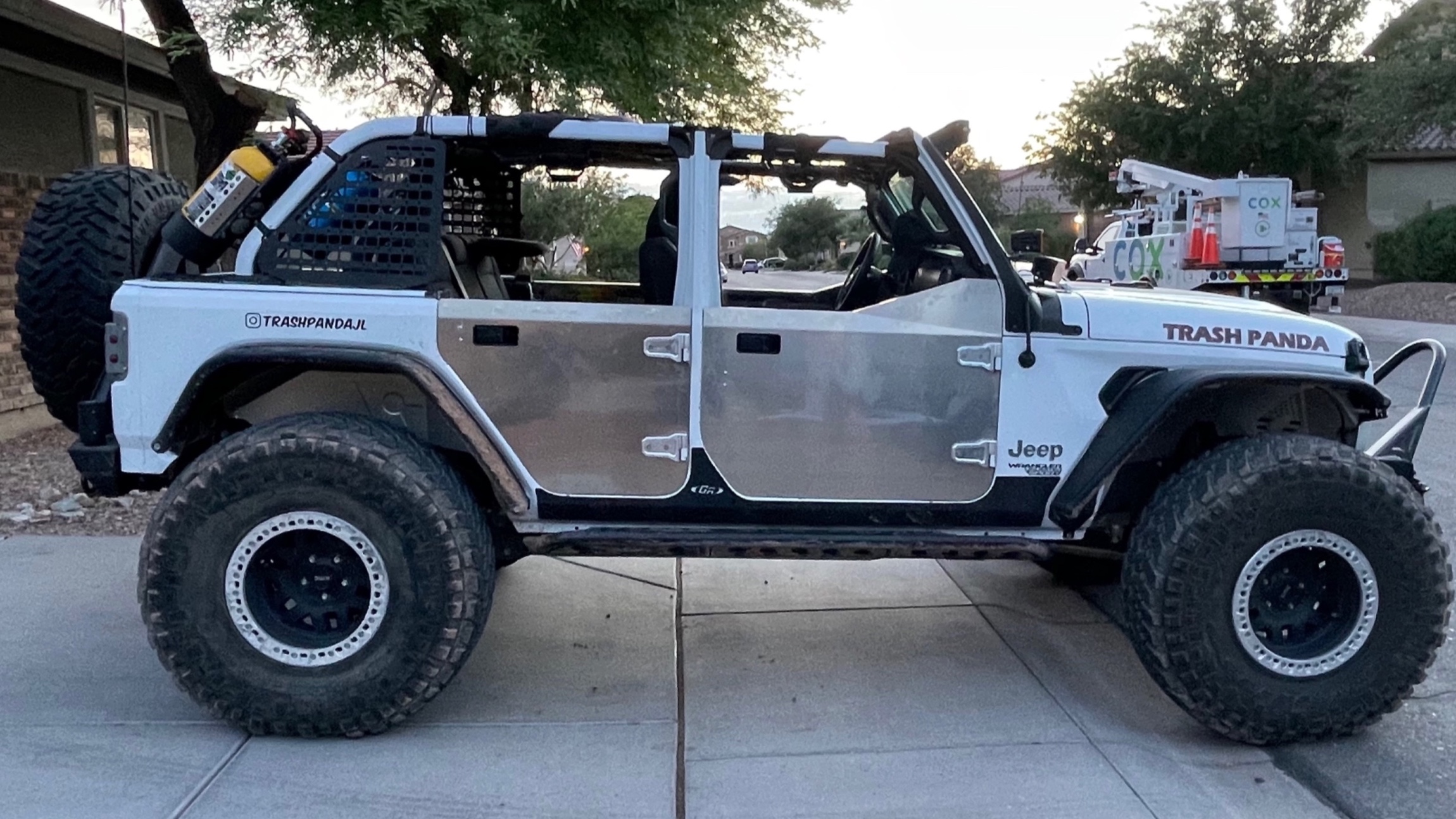 2021 Jeep Wrangler JLU on MetalCloak 3.5" Game-Changer Suspension & Lift Kit