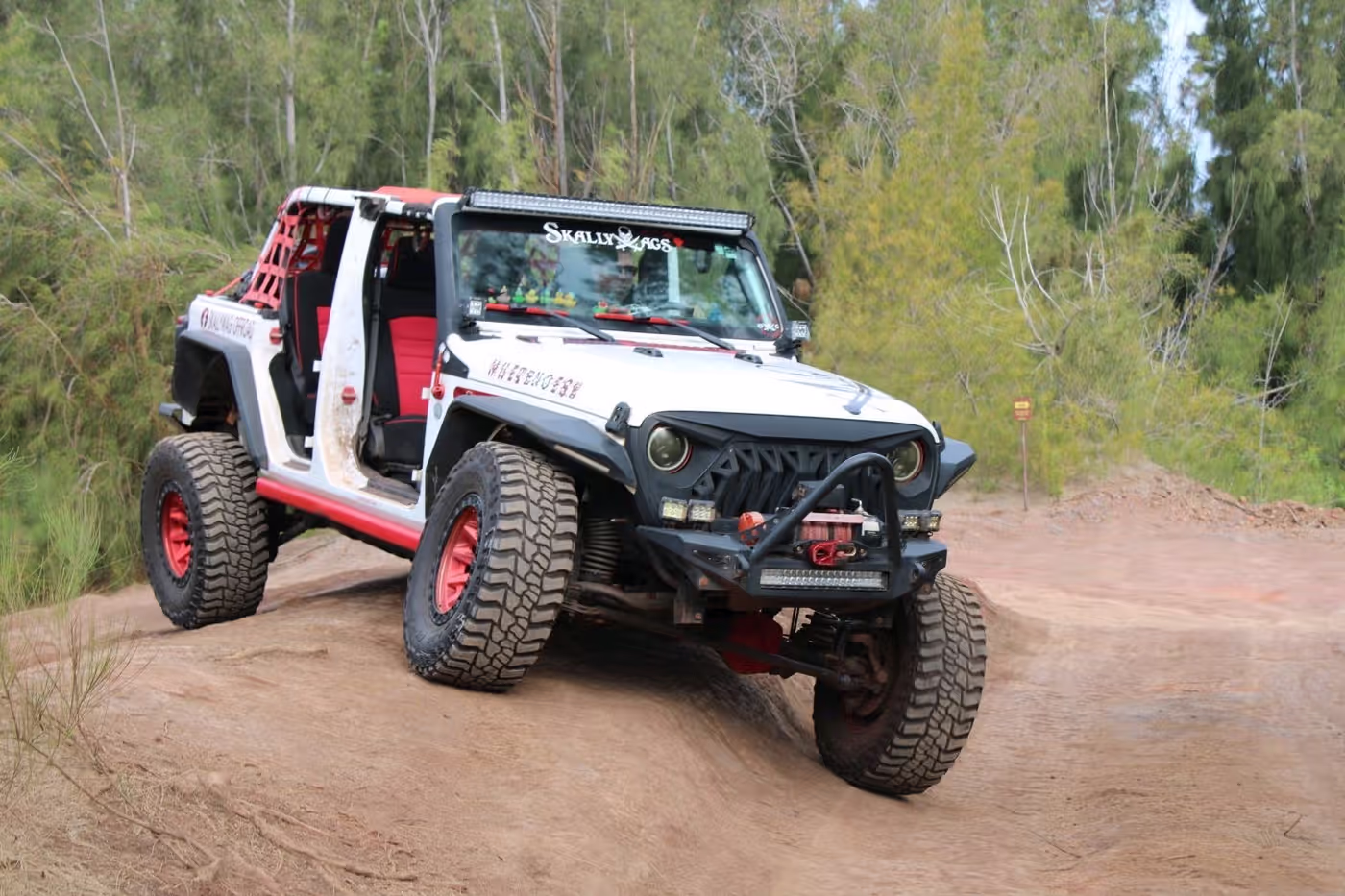 2018 Jeep Wrangler JLU on Rubicon Express parts