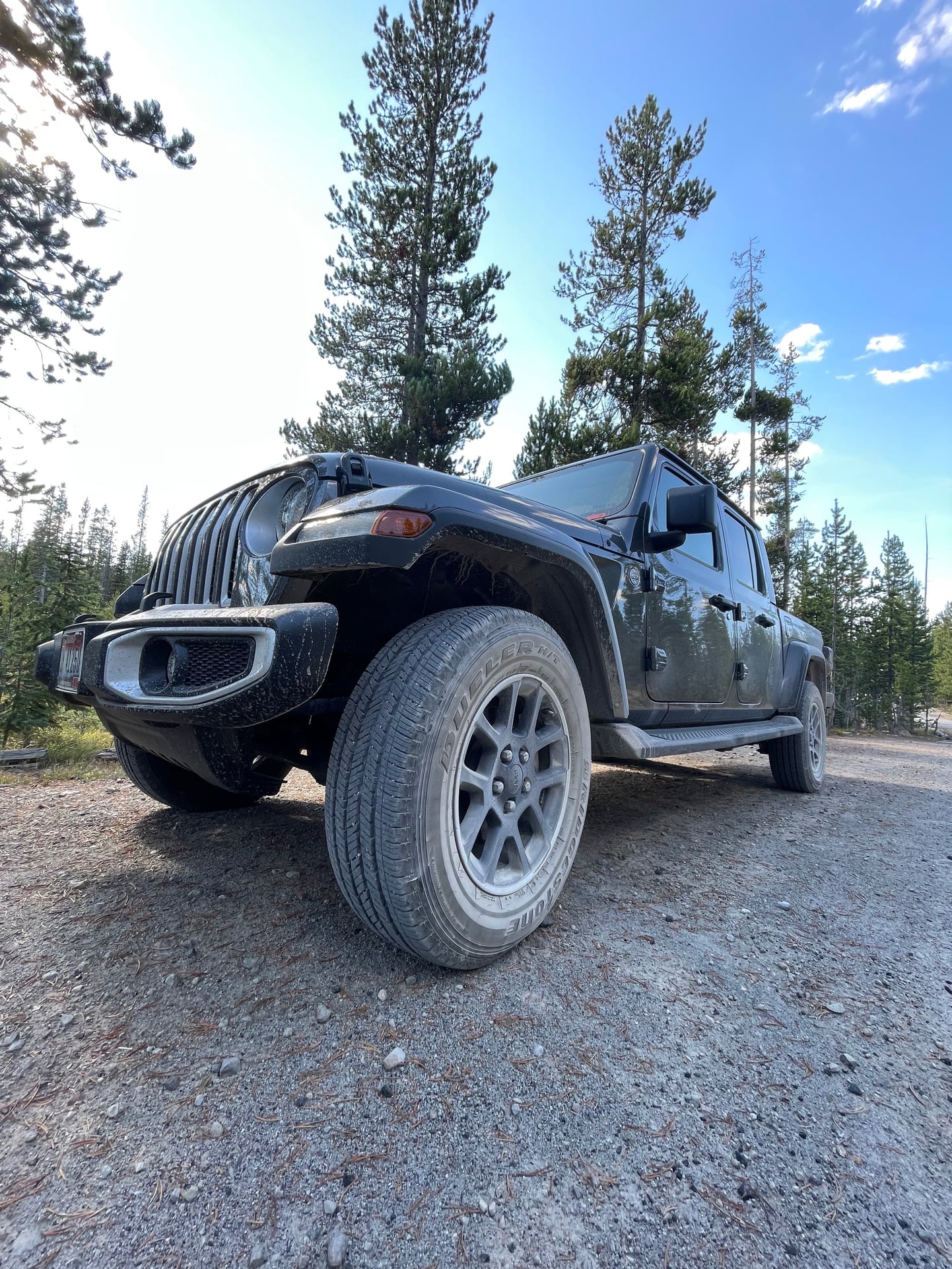 2022 Jeep Gladiator JT on Motobilt Front Door MOLLE Map Pocket