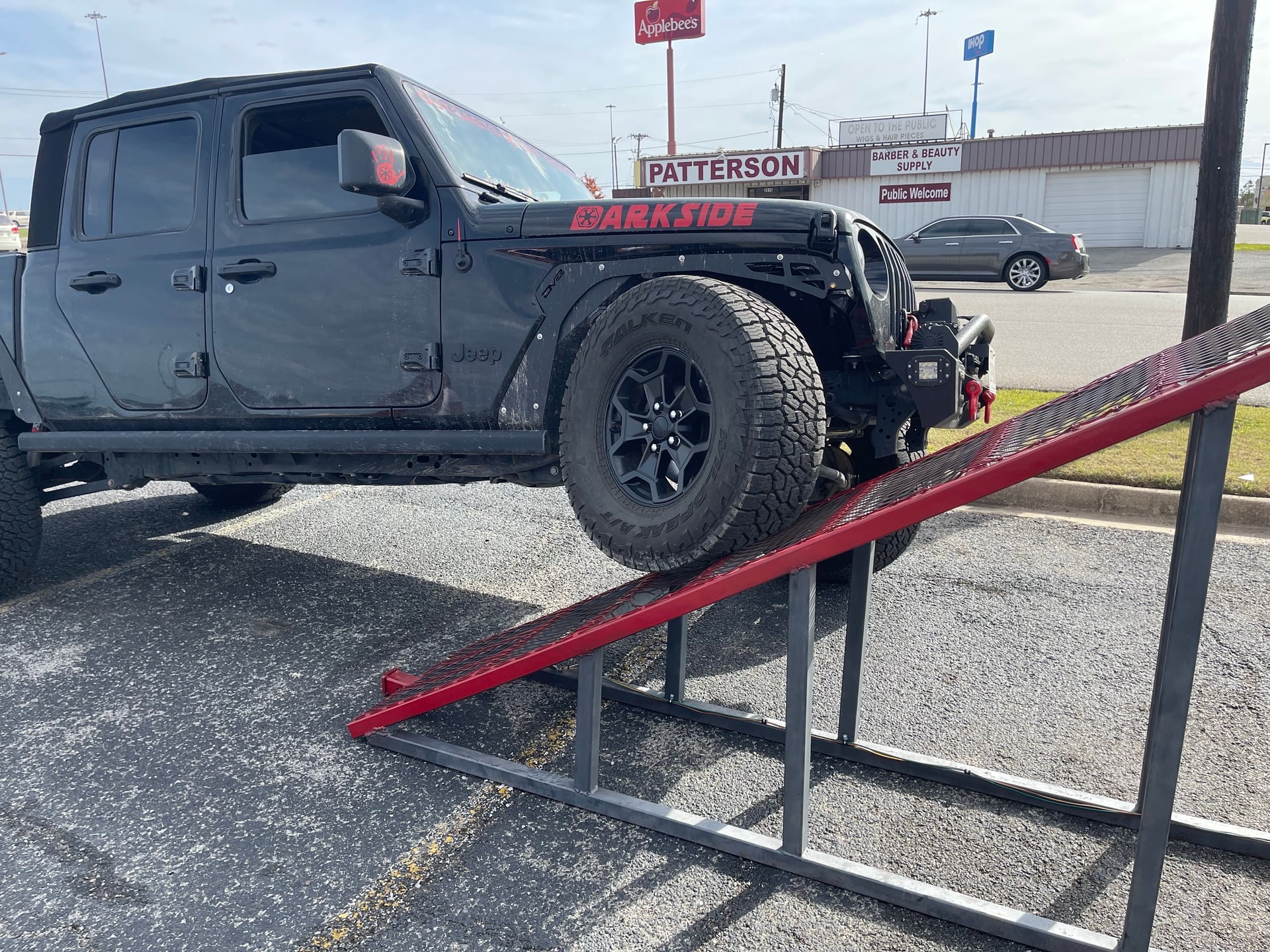 2021 Jeep Gladiator JT on Oracle parts