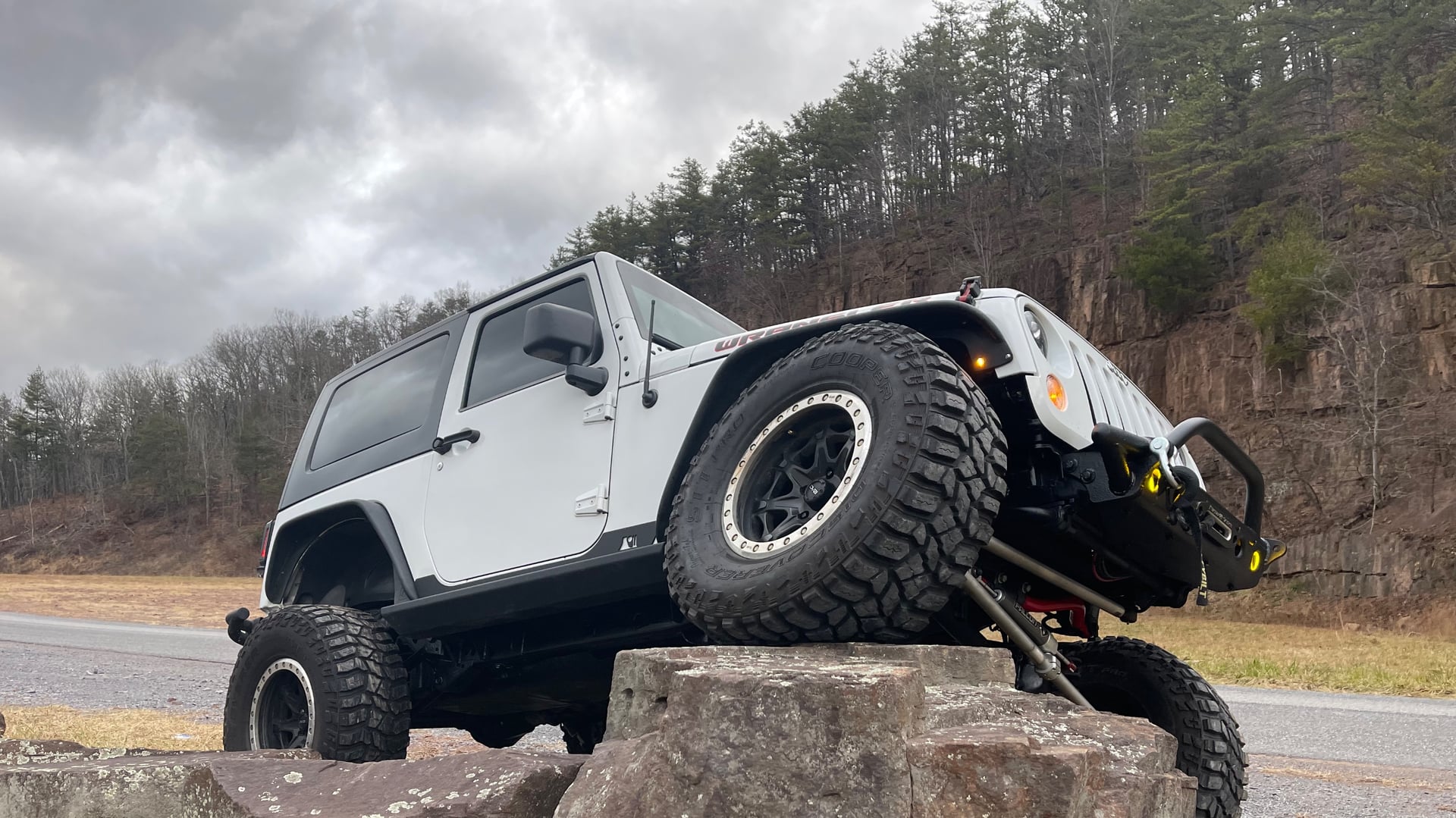 2013 Jeep Wrangler JK on Hyline Offroad parts