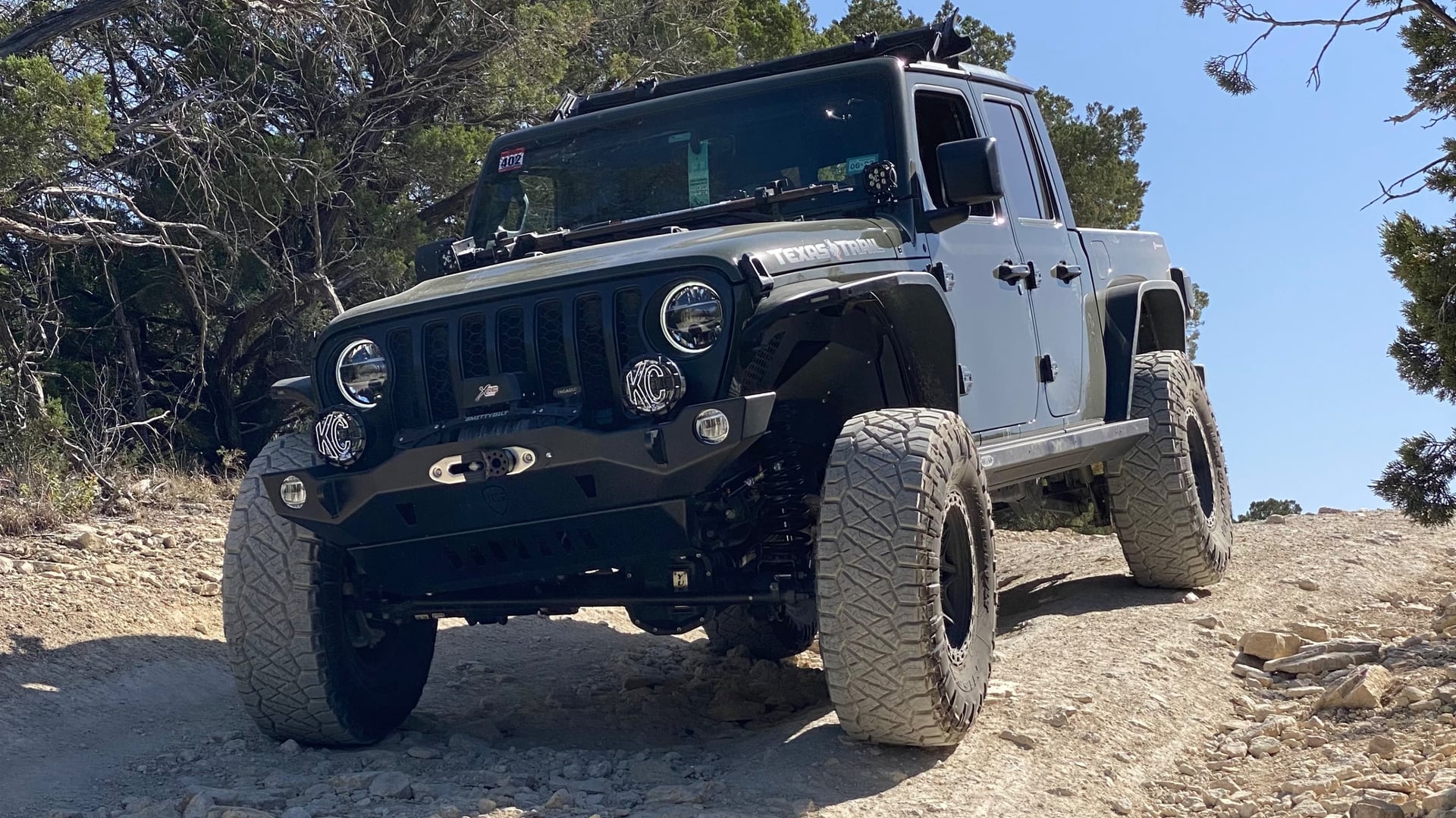 2021 Jeep Gladiator JT on Midland MXT275