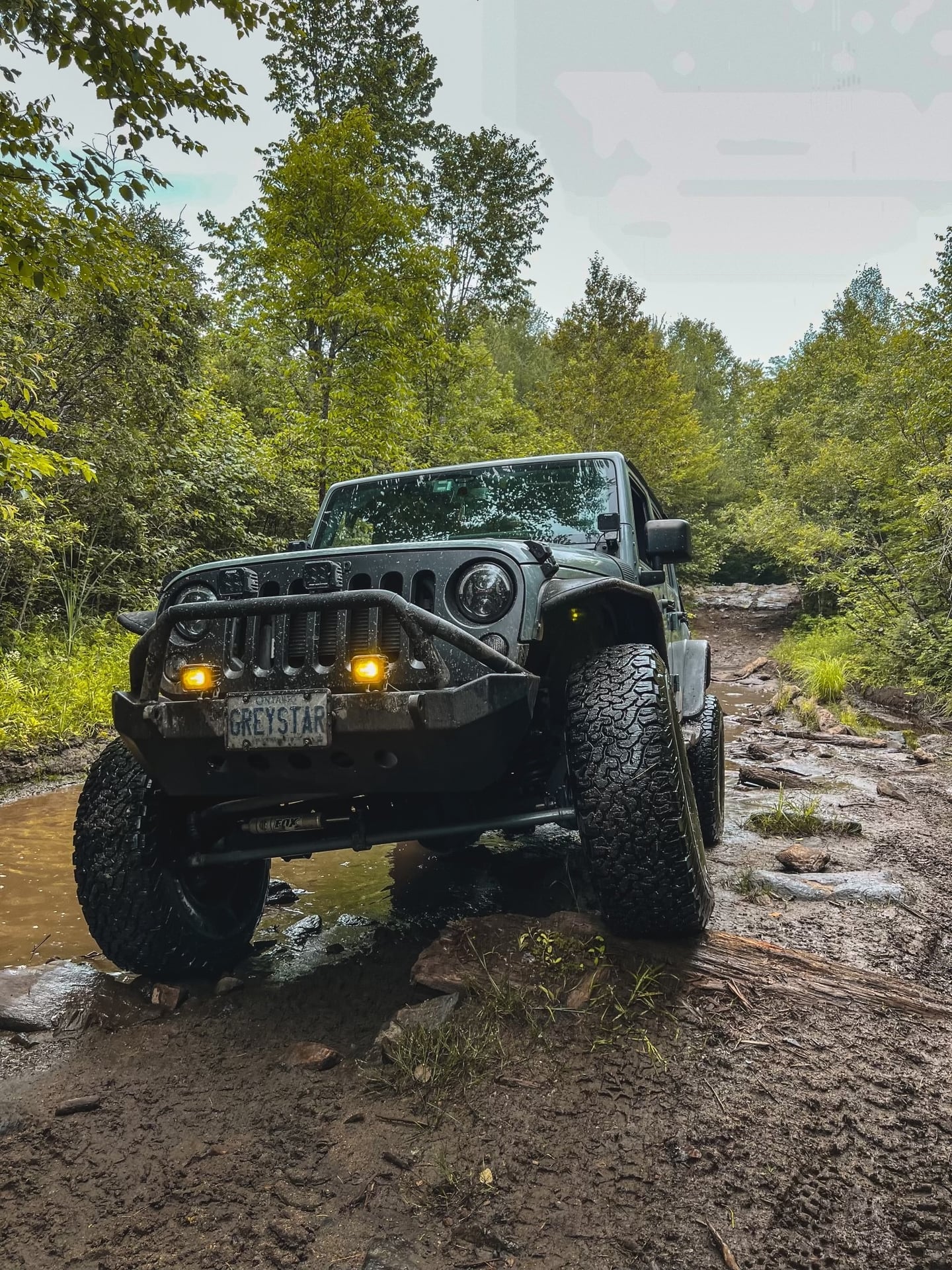 2014 Jeep Wrangler JKU on Vector Offroad parts