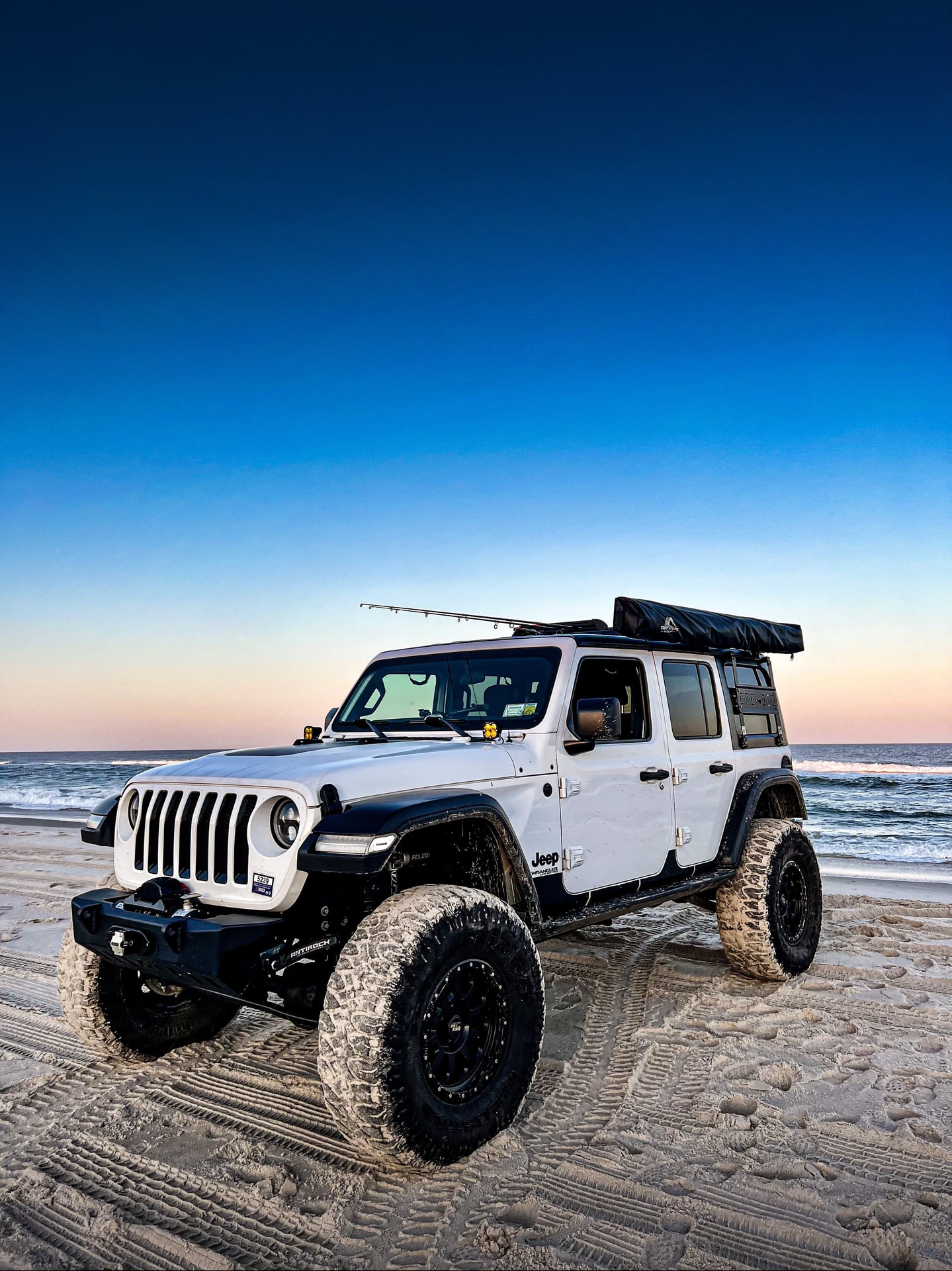 2018 Jeep Wrangler JLU on AFE parts