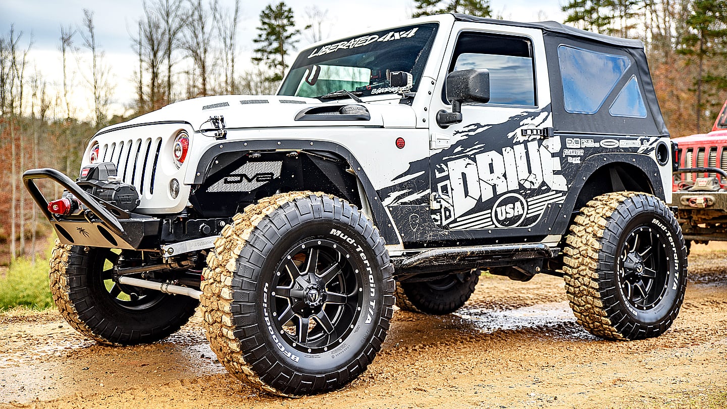 2016 Jeep Wrangler on Ruffstuff Specialties parts