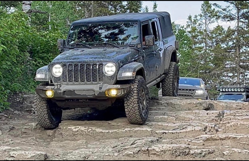2020 Jeep Gladiator JT on Harbor Freight parts