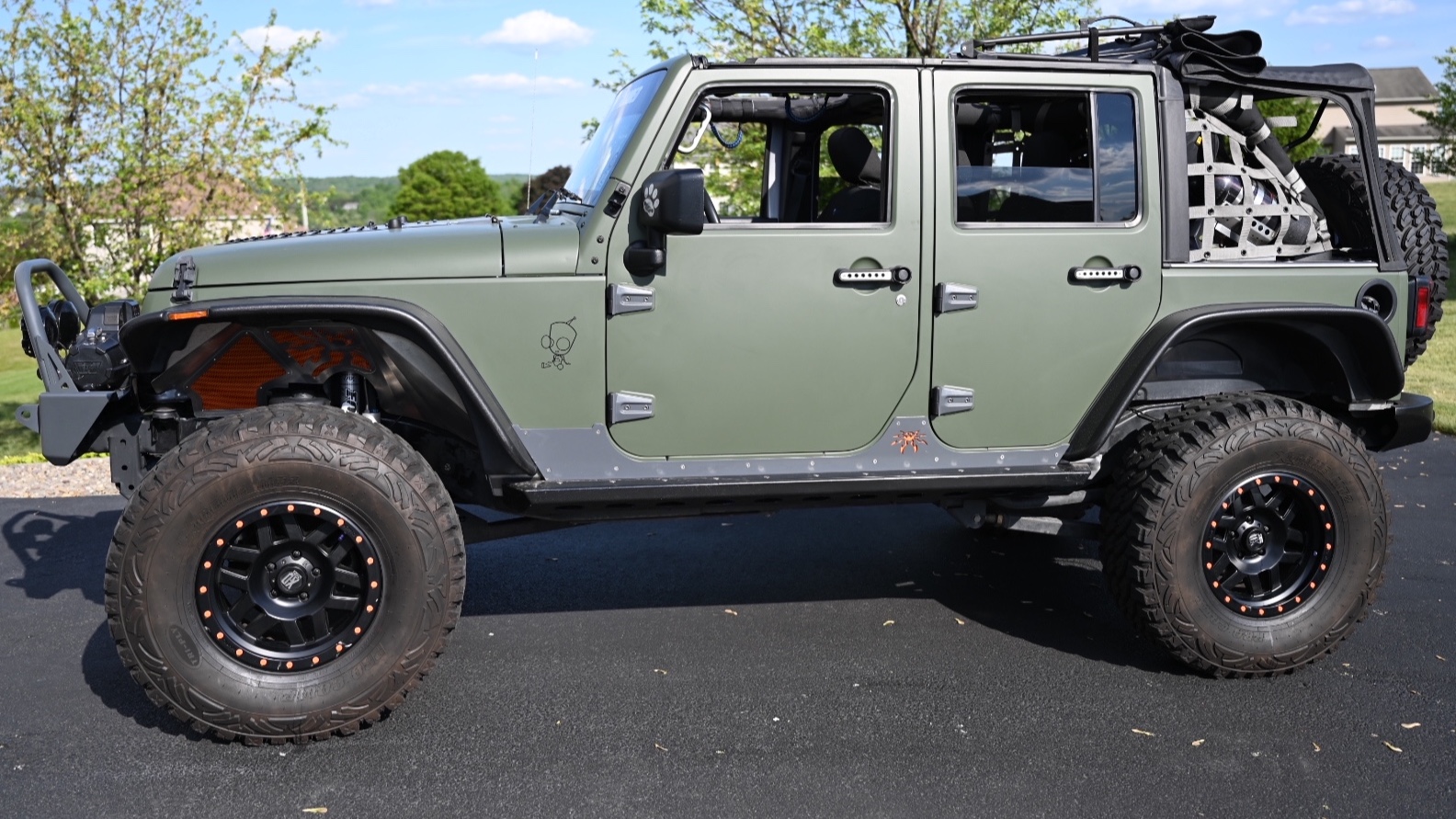 2017 Jeep Wrangler JKU on Hyline Offroad parts