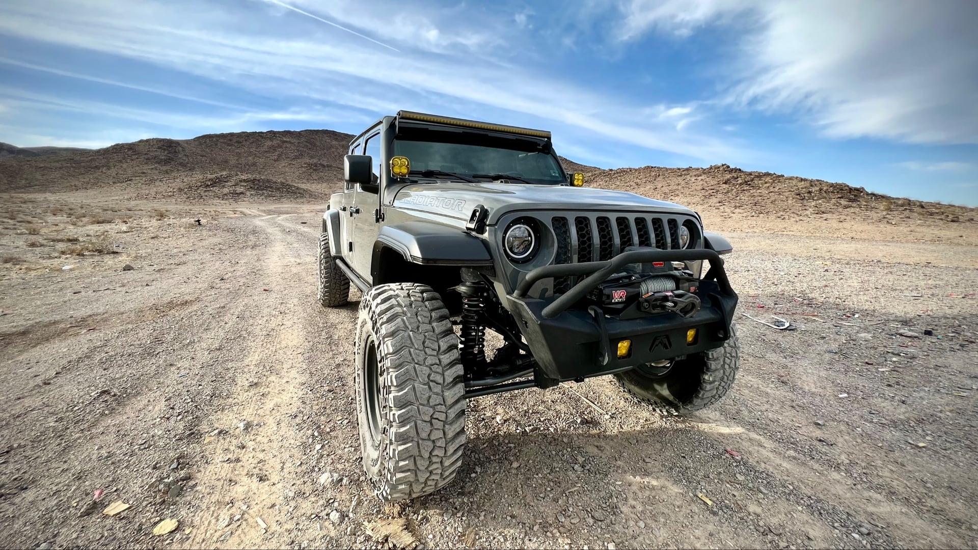 2020 Jeep Gladiator JT on Spiderwebshade parts