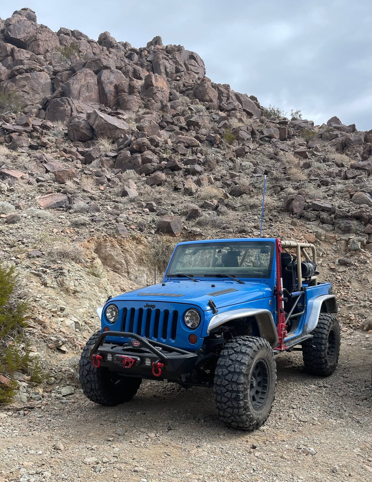 2011 Jeep Wrangler JK on Warn Zeon 10-S