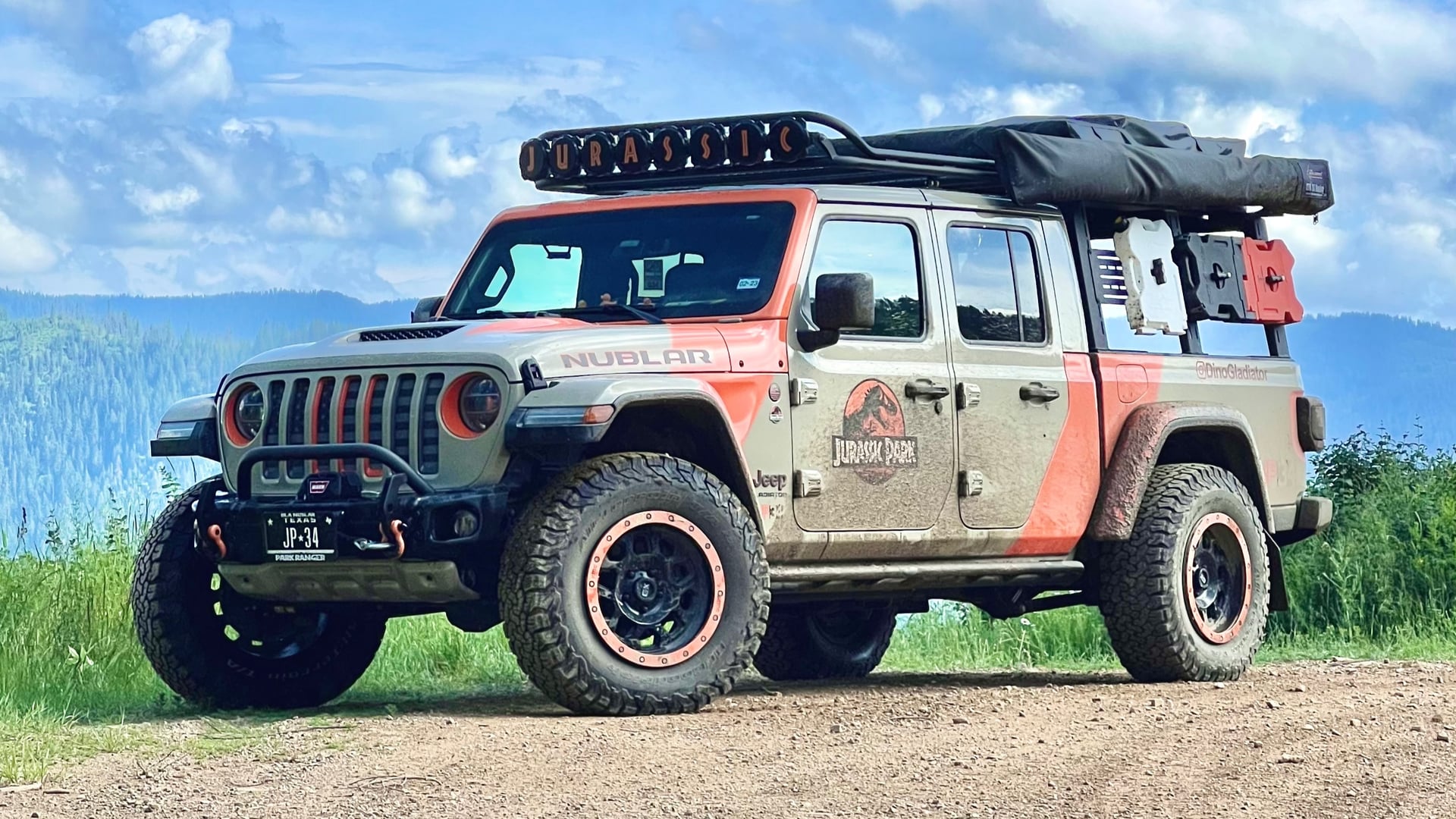 2020 Jeep Gladiator JT on Rebel Offroad parts