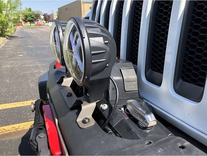 Maximus-3 JL1007AB Dually Auxiliary Light Bracket